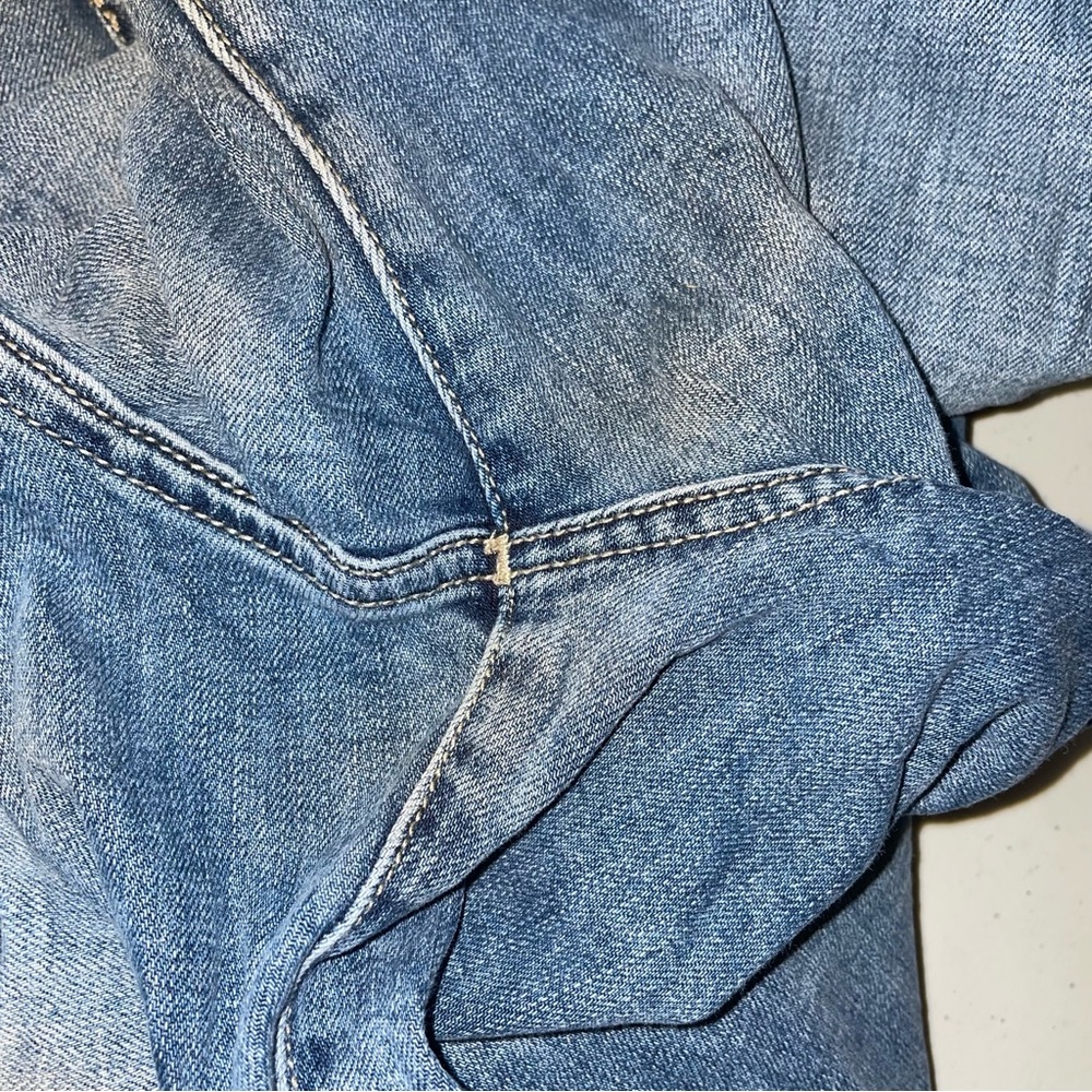 Dear John JoyRich Comfort Skinny Cropped Jeans - Picture 6 of 15
